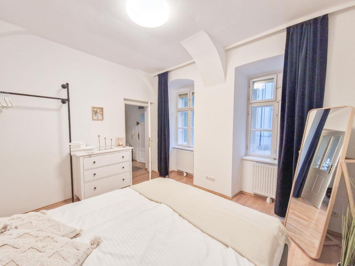 Feelhome - Design Apartment Fur 4 Gaste - Smart Tv - Naschmarkt Viena Exterior foto